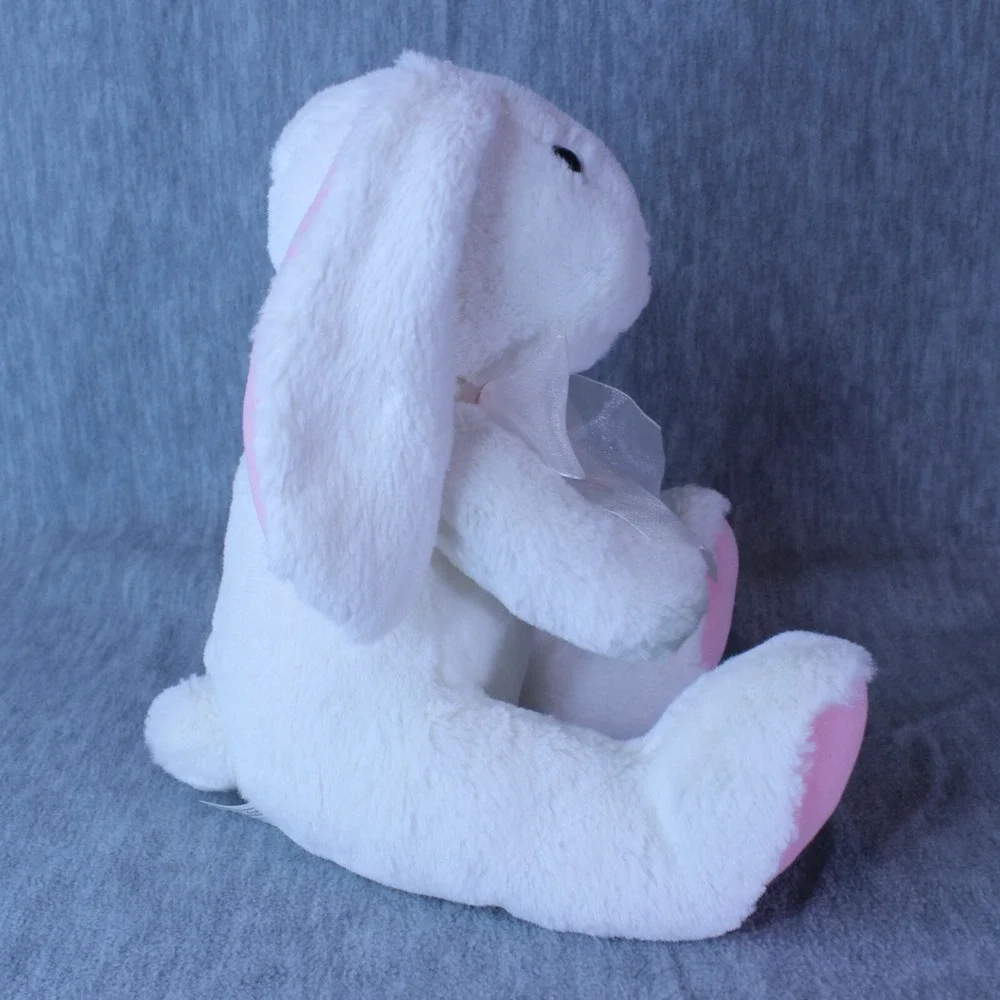 BUNNY RABBIT WHITE 10